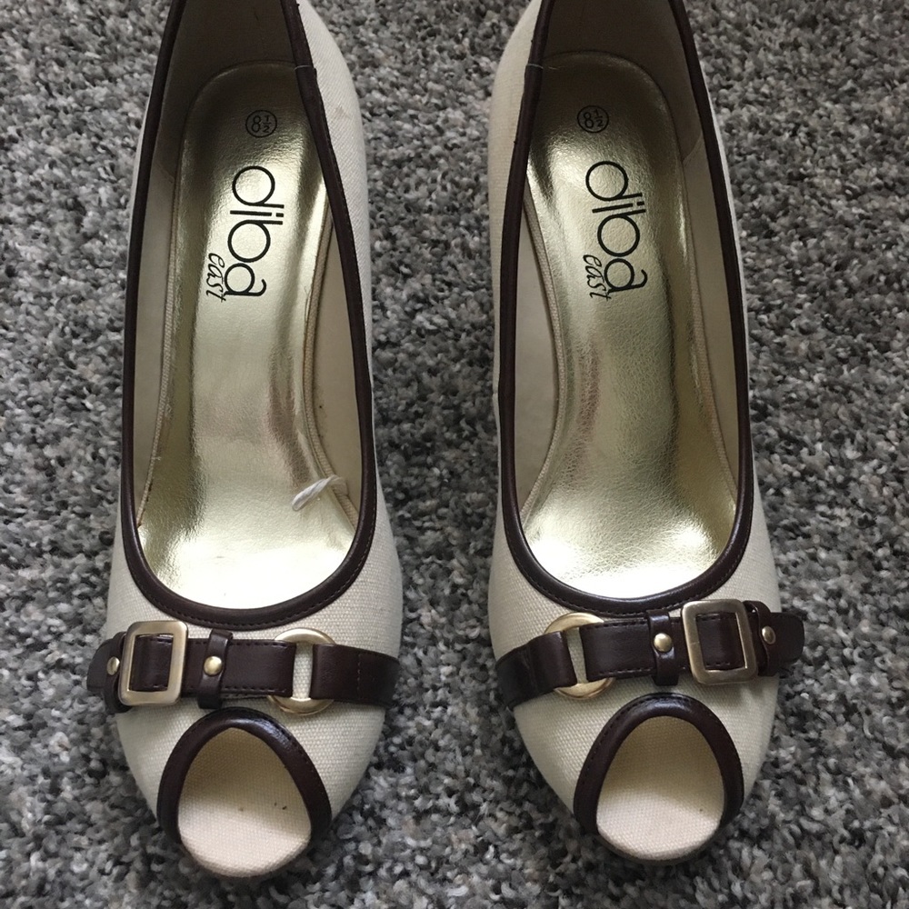 Open toe heels